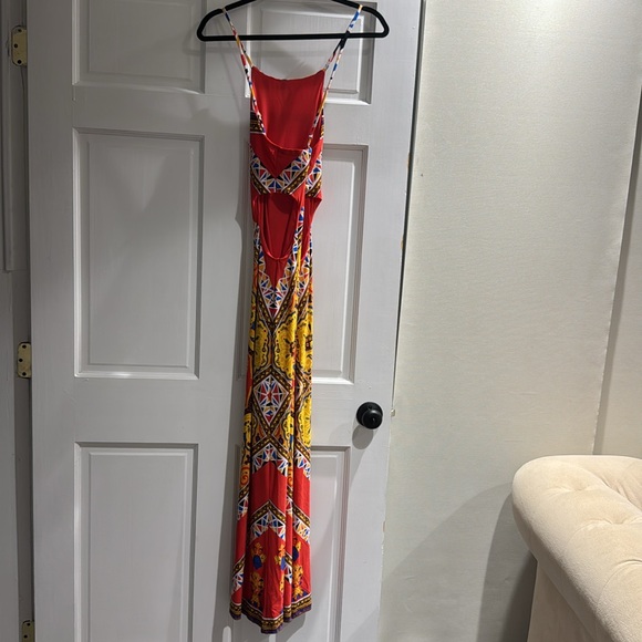 Multicolor Patterned Dress - Picture 2 of 3